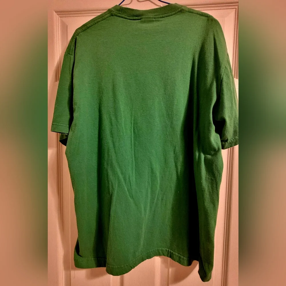 St Patricks Day- I love green beer tshirt. Size Large - Picture 3 of 4